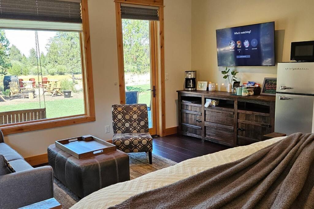 Beautiful Riverfront Near Mt Bachelor With Hot Tub Bend Luaran gambar